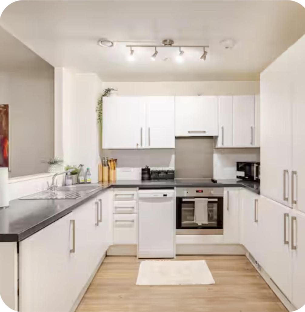 Convenient & Stylish Flat In Heart Of Paddington * London